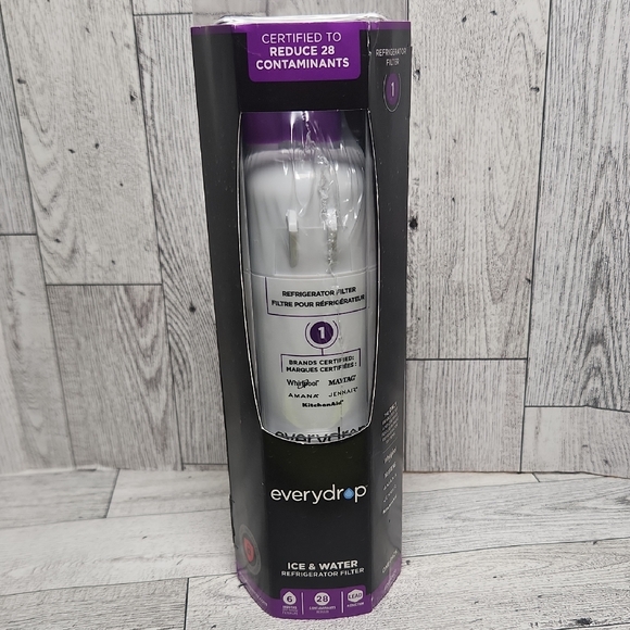 Refrigerator Water Filter - White - Picture 1 of 8